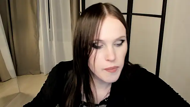 EffieMinki online show from 02.07.26