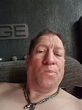 tomtom111111 online show from 02.17.26