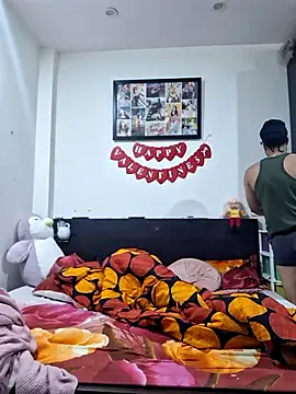 Snapshot of GYMBOY0071 chatting on 10.17.25 GYMBOY0071 online show from 10.17.25