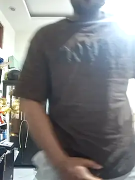 Snapshot of GYMBOY0071 chatting on 02.01.26 GYMBOY0071 online show from 02.01.26