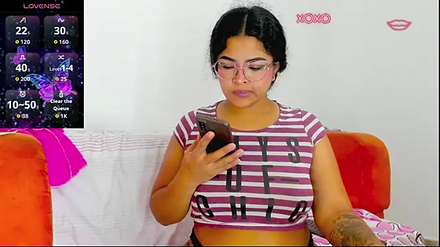 moana taylor online show from 04.10.26