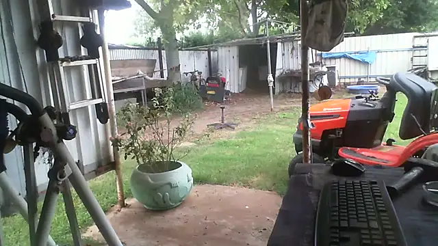 Snapshot of herbie010666 chatting on 02.28.26 herbie010666 online show from 02.28.26