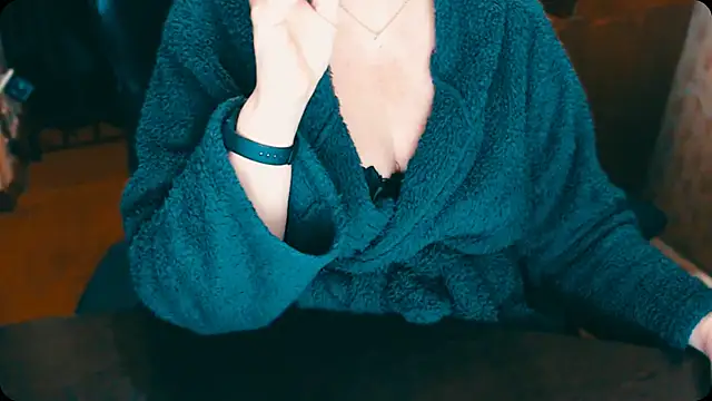 AlisaHot55 online show from 11.28.25