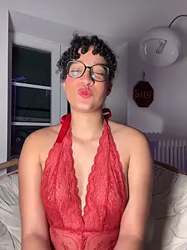 Lauyako online show from 02.15.26