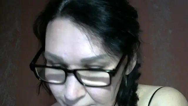 Snapshot of PrettyAndWild chatting on 06.19.26 PrettyAndWild online show from 06.19.26