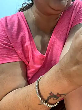 Preet Kaur 69 online show from 11.04.25