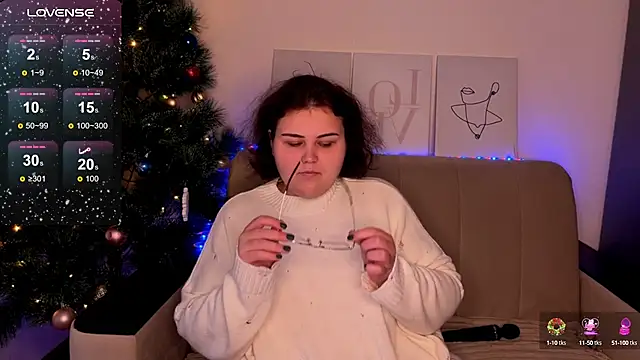 Curvy Jane online show from 12.29.24