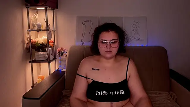 Curvy Jane online show from 01.28.25