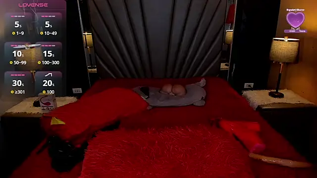 DevilishCharmXXX online show from 10.21.25