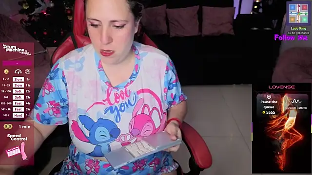 valery adams1 online show from 11.19.25