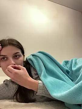 little belucci online show from 10.02.25