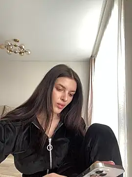 Snapshot of little_belucci chatting on 01.18.26 little belucci online show from 01.18.26