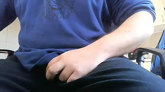 Snapshot of patrasdick94 chatting on 03.16.25 patrasdick94 online show from 03.16.25