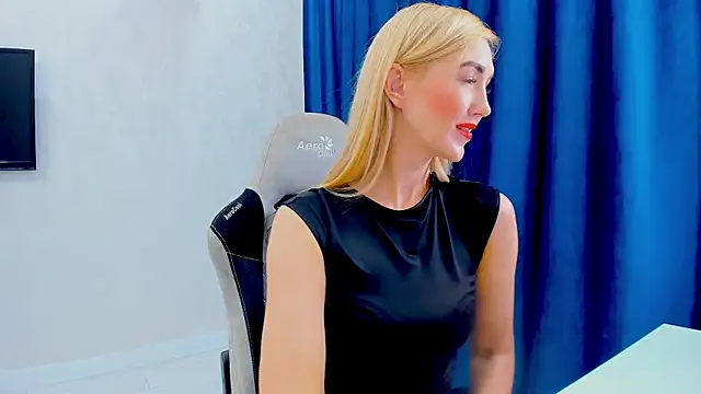 HotyPlays online show from 01.11.25