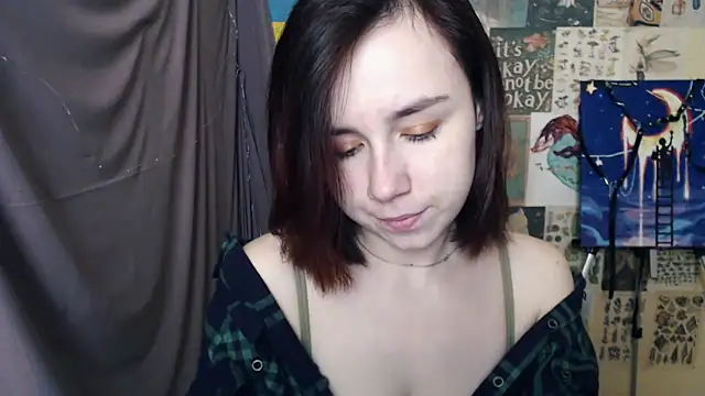 VeryVeryVeryShy  online show from 02.19.25