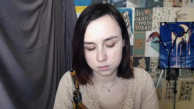 VeryVeryVeryShy  online show from 02.20.25