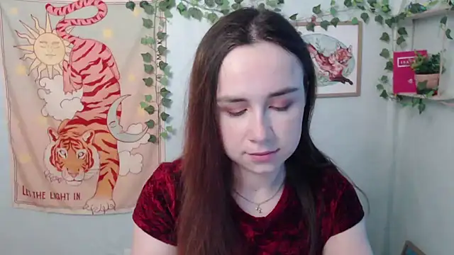 VeryVeryVeryShy  online show from 07.18.26