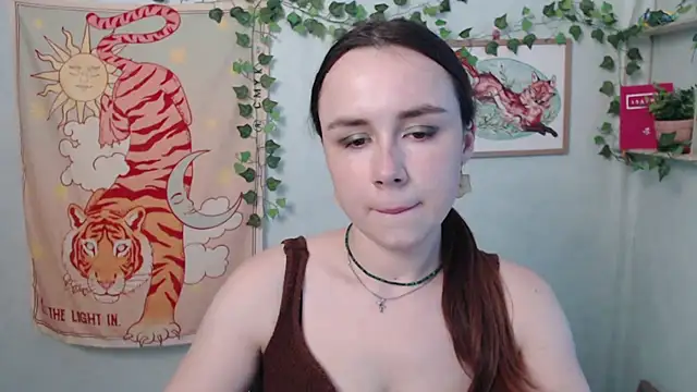 VeryVeryVeryShy  online show from 07.25.26