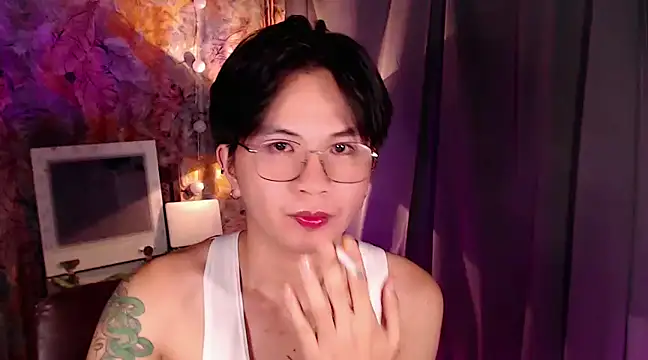 Snapshot of Sexy_Handsome_Drex chatting on 01.02.25 Sexy Handsome Drex online show from 01.02.25