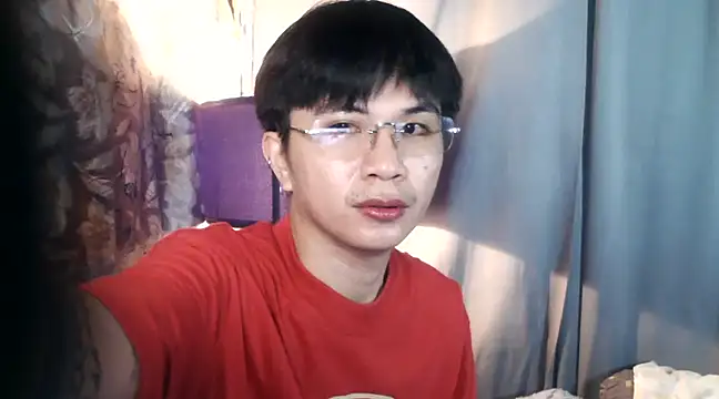 Snapshot of Sexy_Handsome_Drex chatting on 02.27.25 Sexy Handsome Drex online show from 02.27.25