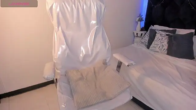 lauren fit online show from 02.28.25