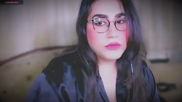 Snapshot of MERA_arab chatting on 01.26.25 MERA arab online show from 01.26.25