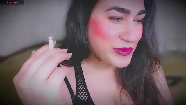 Snapshot of MERA_arab chatting on 02.12.25 MERA arab online show from 02.12.25