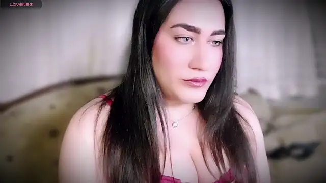 Snapshot of MERA_arab chatting on 02.14.25 MERA arab online show from 02.14.25