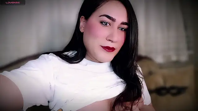 Snapshot of MERA_arab chatting on 02.16.25 MERA arab online show from 02.16.25