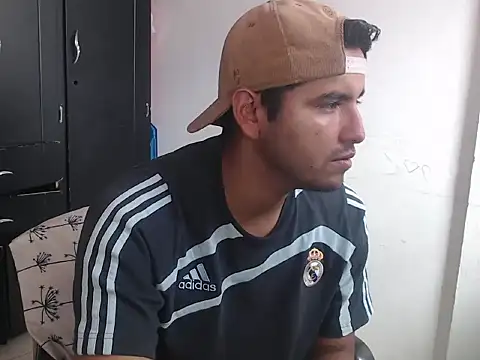 kylian 07 online show from 11.16.25