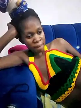 Snapshot of africanpussy22 chatting on 01.14.26 africanpussy22 online show from 01.14.26