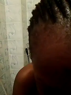 Snapshot of africanpussy22 chatting on 02.16.26 africanpussy22 online show from 02.16.26