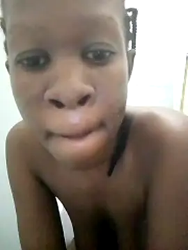 Snapshot of africanpussy22 chatting on 03.13.26 africanpussy22 online show from 03.13.26
