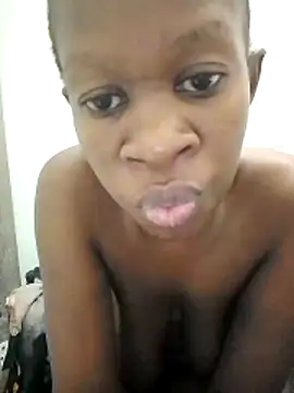 Snapshot of africanpussy22 chatting on 03.26.26 africanpussy22 online show from 03.26.26