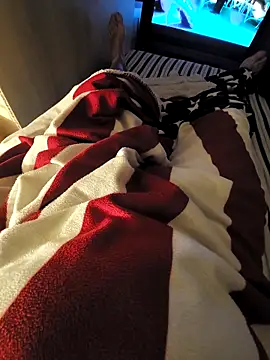 Snapshot of MWM49 chatting on 09.14.25 MWM49 online show from 09.14.25