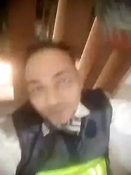 hot-man12xh online show from 12.16.25