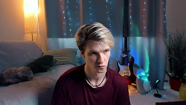 Breston Sweet online show from 04.06.26