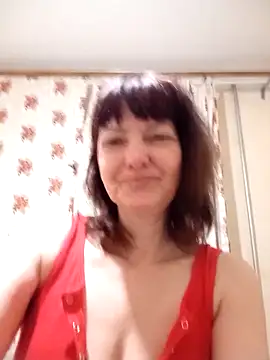 Snapshot of TiAmorre chatting on 03.22.25 TiAmorre online show from 03.22.25