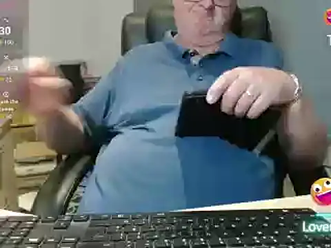 Snapshot of bigbadjon69 chatting on 05.23.26 bigbadjon69 online show from 05.23.26