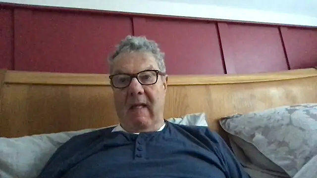 Snapshot of Oldpistolpete chatting on 12.18.24 Oldpistolpete online show from 12.18.24