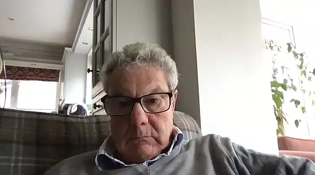 Snapshot of Oldpistolpete chatting on 03.02.25 Oldpistolpete online show from 03.02.25