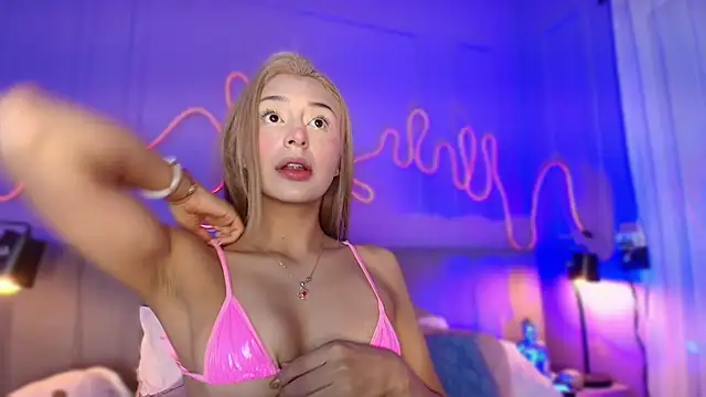 Sofly s online show from 05.28.26