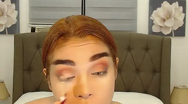 Snapshot of SexFucktoryLily chatting on 12.29.24 SexFucktoryLily online show from 12.29.24