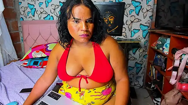 Snapshot of luciana_osorno chatting on 02.10.26 luciana osorno online show from 02.10.26