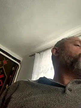 GHsveter online show from 11.13.25