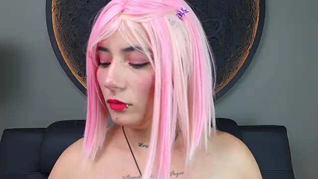 miss sharlotte18 online show from 09.23.25