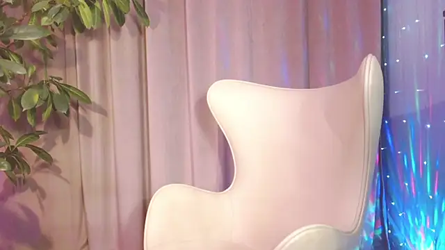 julia renard online show from 02.16.25