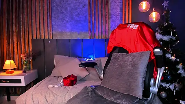 shanelhot online show from 12.14.24