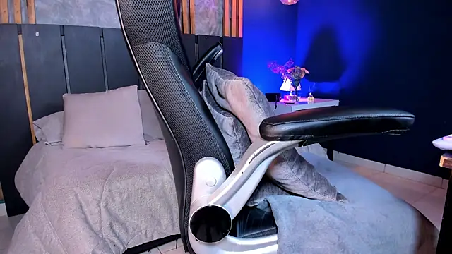 shanelhot online show from 02.11.25