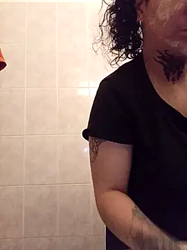 callmelouve online show from 11.25.25